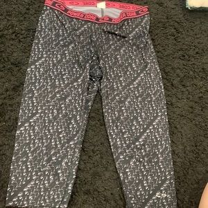 Champion Women- Power Core Legging Capri